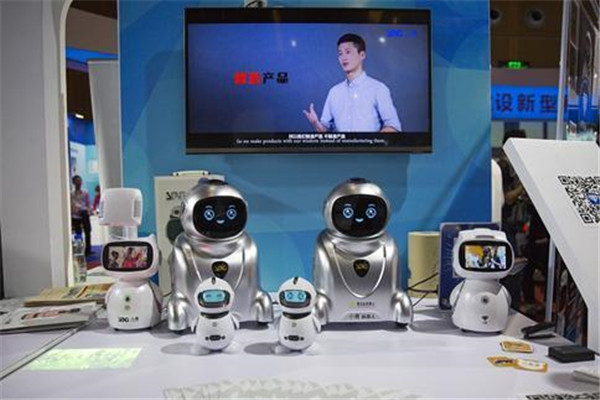 機(jī)器人專賣店全面指南 如何選購(gòu)智能機(jī)器人